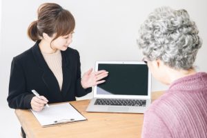 相談を受ける様子